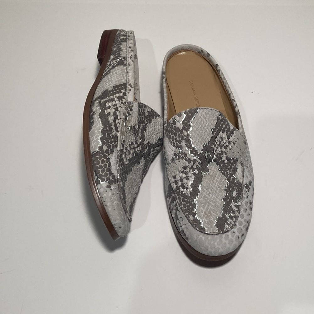 Banana Republic grey reptile print leather mules